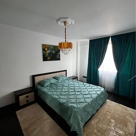 Yng Apartament *